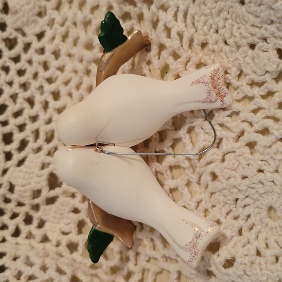 2012 lovebird Christmas ornament - Picture 2 of 2